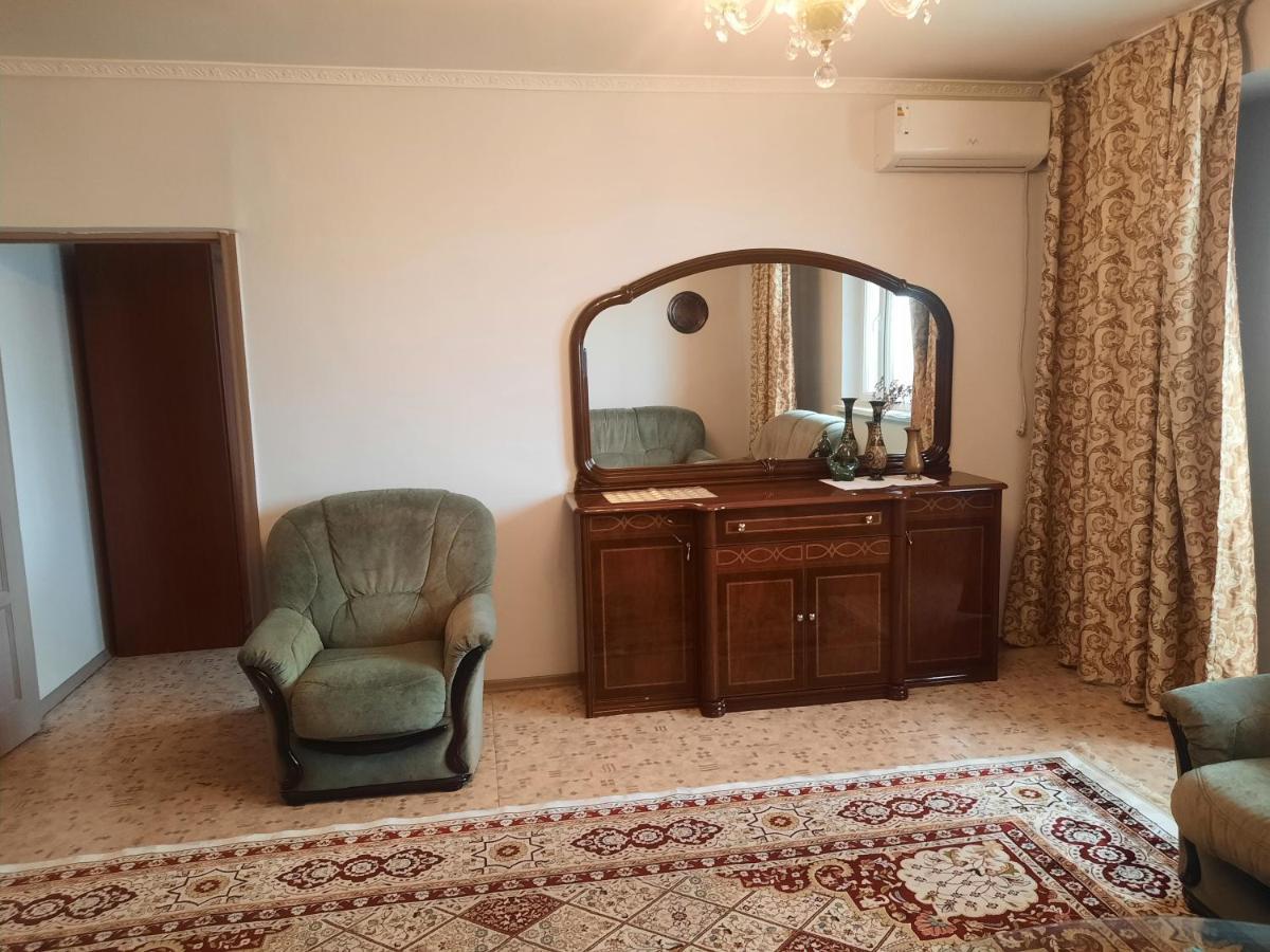 Apartment Shevchenko Panfilova アルマトイ エクステリア 写真