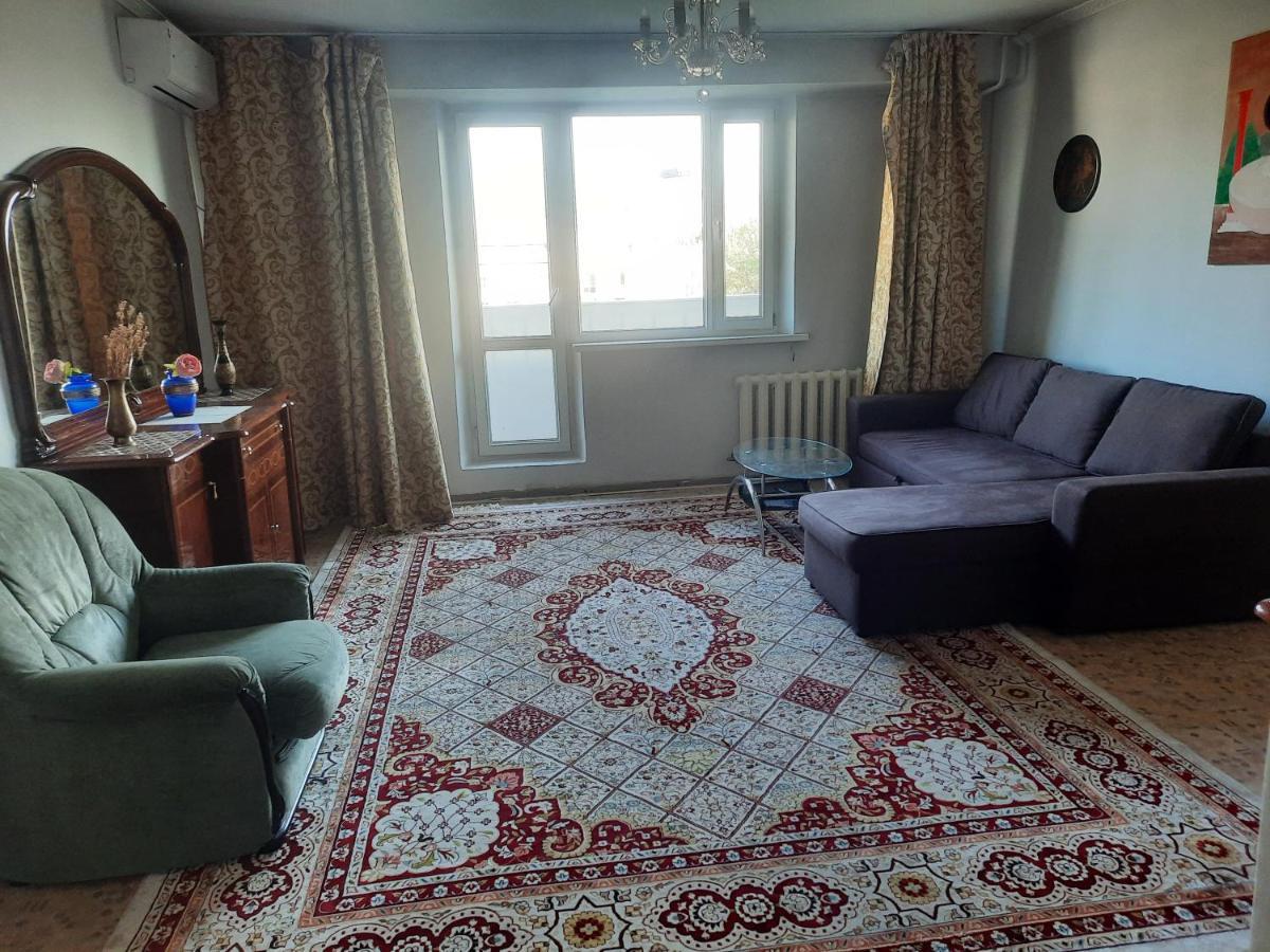 Apartment Shevchenko Panfilova アルマトイ エクステリア 写真